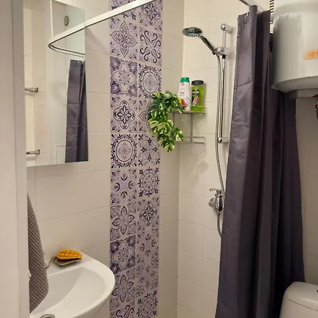 Korter Cozy With Self Check-in & Free Parking