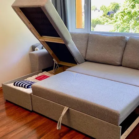 Cozy With Self Check-in & Free Parking 페르누