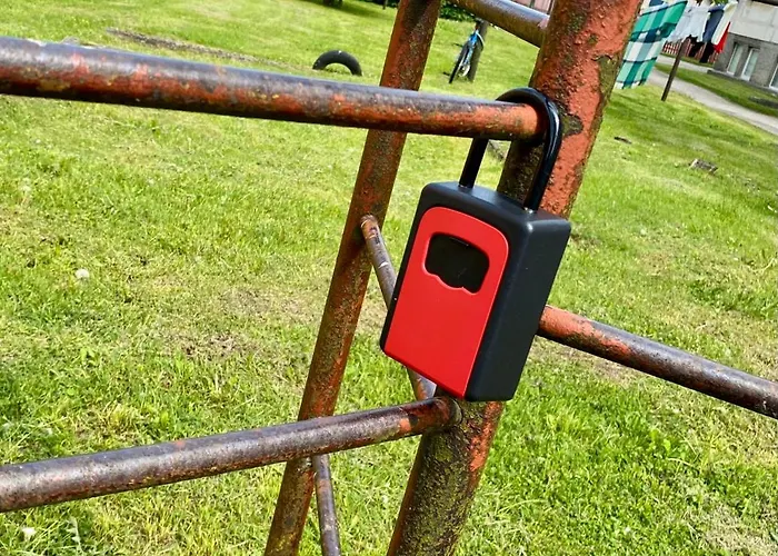 Cozy With Self Check-in & Free Parking * Pärnu